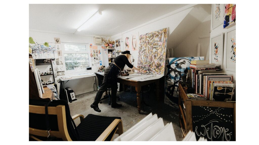 Ella Johnston Artist